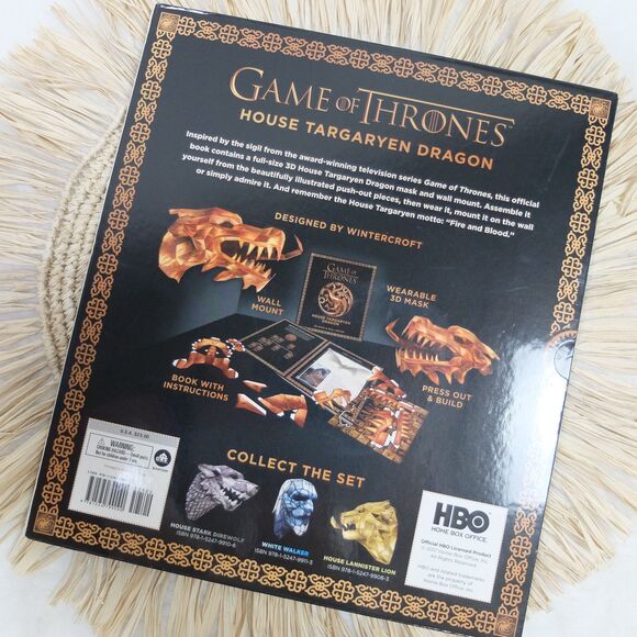 HBO Game of Thrones Mask House Targaryen Dragon 3D Mask and Wall Mount - Picture 2 of 9